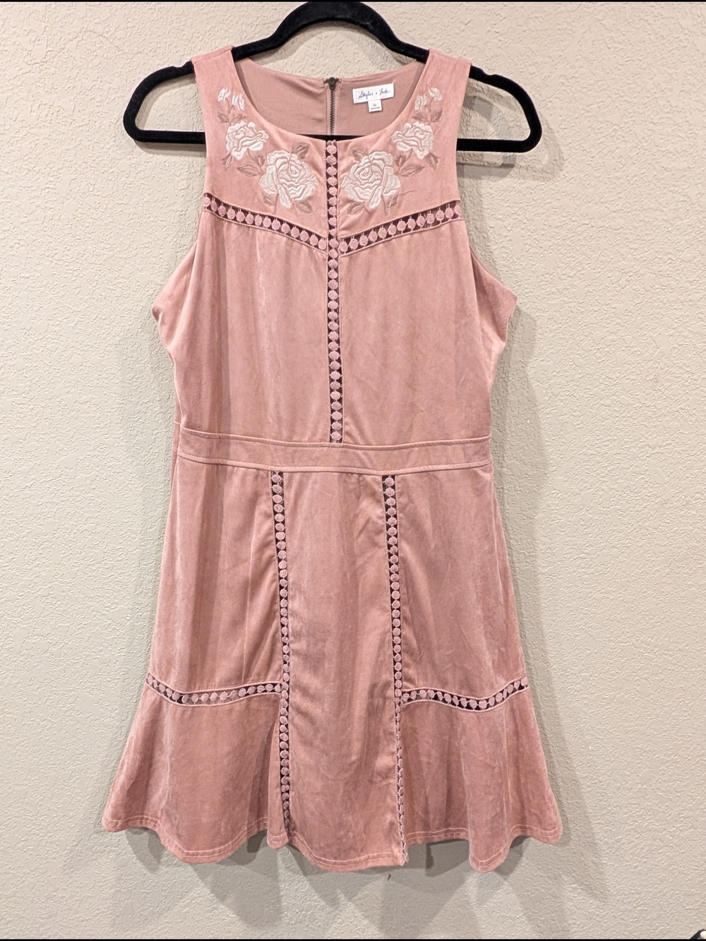 Dusty Rose Embroidered Sleeveless Dress